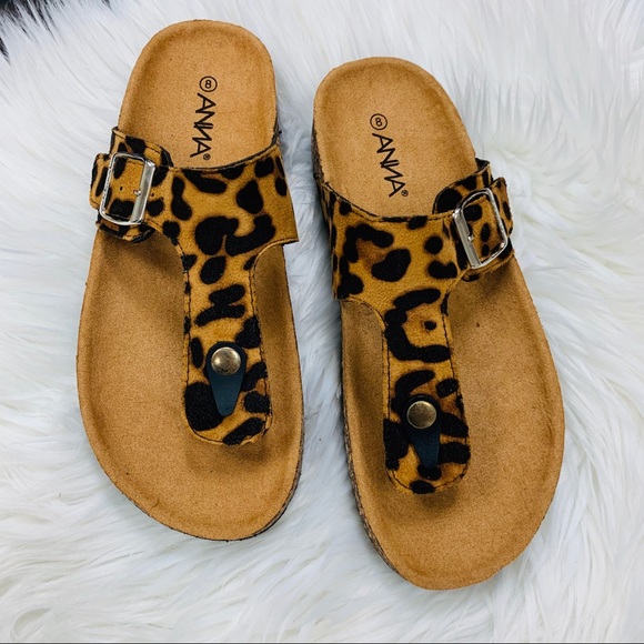 Leopard buckle sandal - Picture 3 of 5